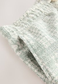 REGULAR FIT - TEXTURED GEOMETRIC PATTERN - Shorts - sage green