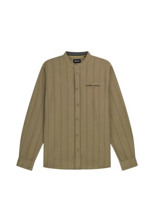 Camicia verde oliva a maniche lunghe con righe verticali, collo alla mandarina, bottoni davanti e una piccola tasca sul petto con cerniera.