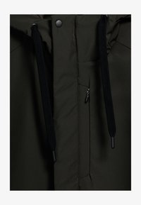 Niet geselecteerd, dark green