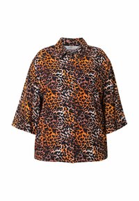 Leopardskindsprintskjorte med knaplukning foran, der har brune, orange og sorte farver, korte ærmer og en afslappet silhuet.