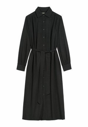 Czarna midi sukienka z długim rękawem i kołnierzykiem, zapinana na guziki z przodu, z marszczonymi ramionami i mankietami oraz dopasowanym pasem z tkaniny w talii.