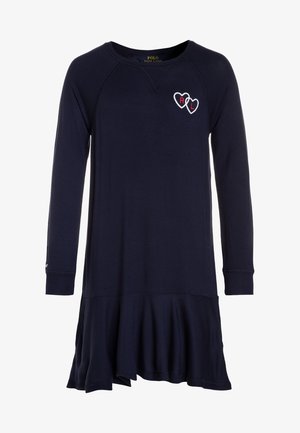 Marineblaues Langarmkleid mit Rundhalsausschnitt, gerafftem Saum und zwei weißen, umrandeten Herzen mit roten Buchstaben R und L auf der Brust.