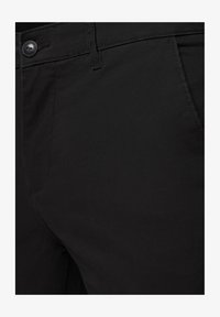 Niewybrane, black