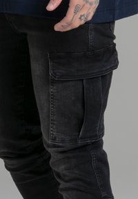 SIKSILK Cargobroek - black