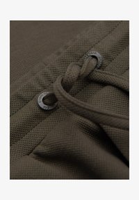 Sélectionné, olive
