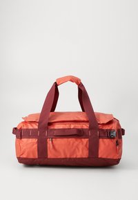 BASE CAMP VOYAGER DUFFEL 42L UNISEX - Matkakassi - mars dust/sumac