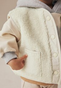 Next REGULAR FIT - Weste - cream