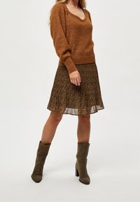 Minus Strickpullover - dark brown