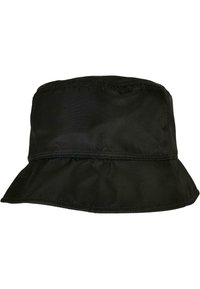 Čierny baret z odolnej tkaniny, s širokým, voľným okrajom a jednoduchým dizajnom so šitými švami pre zvýšenú textúru.