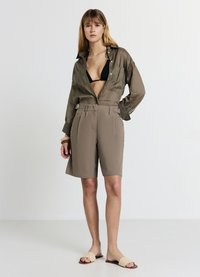 Calliope BERMUDA - Shorts - fango