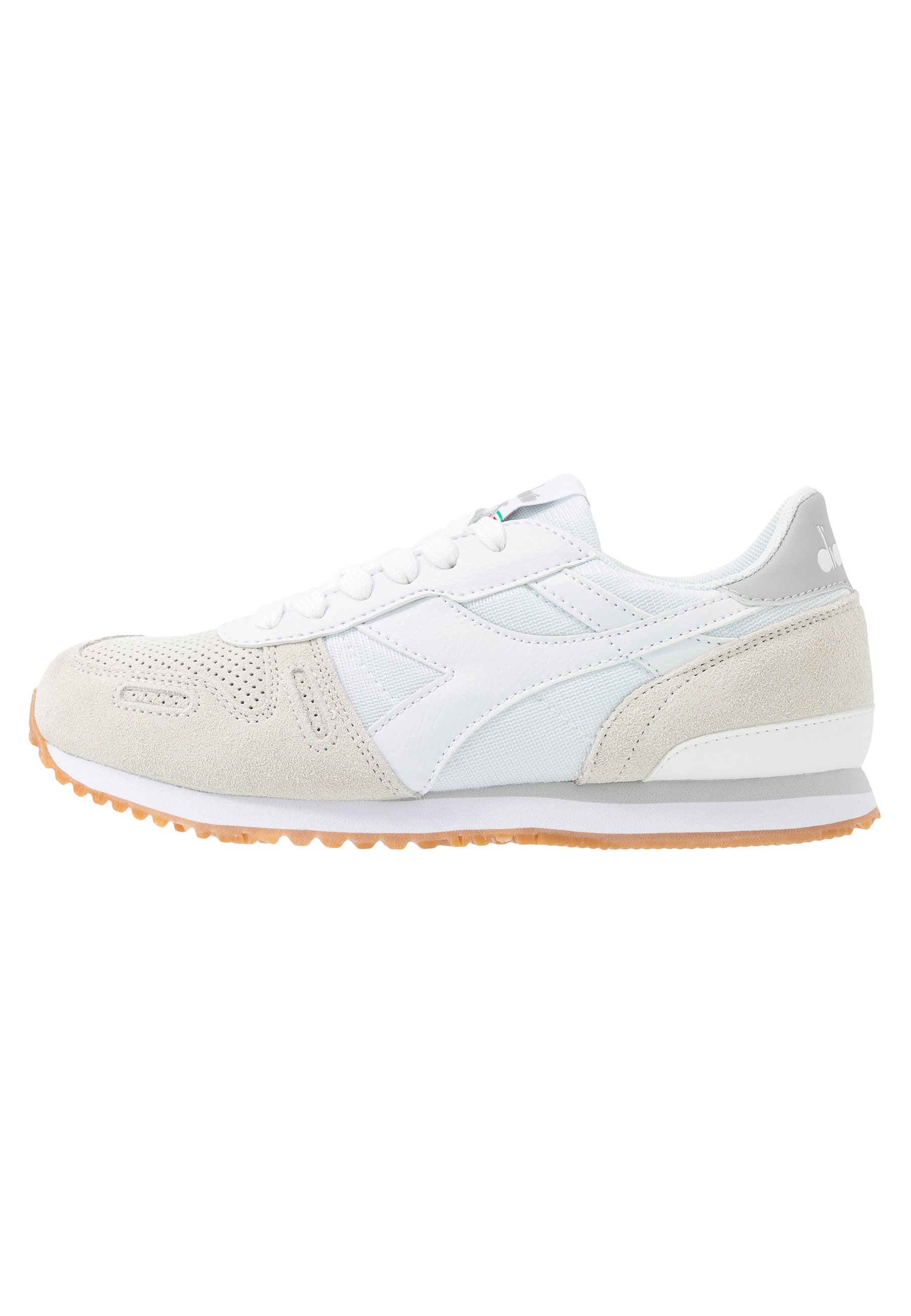 diadora titan soft