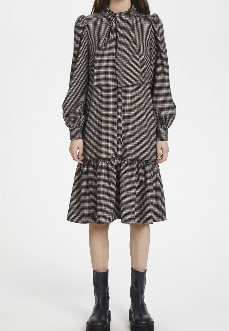gestuz shirt dress GZsigrida Dress in dessert flower multi / multi color colour