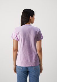 KARL LAGERFELD IKON CHOUPETTE - Camiseta estampada - orchid bouquet