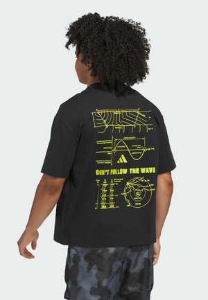 ANTHONY ADWARDS ANTED TEE - T-Shirt sport - black   solar red