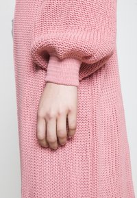 Missguided Chaqueta de punto - light pink