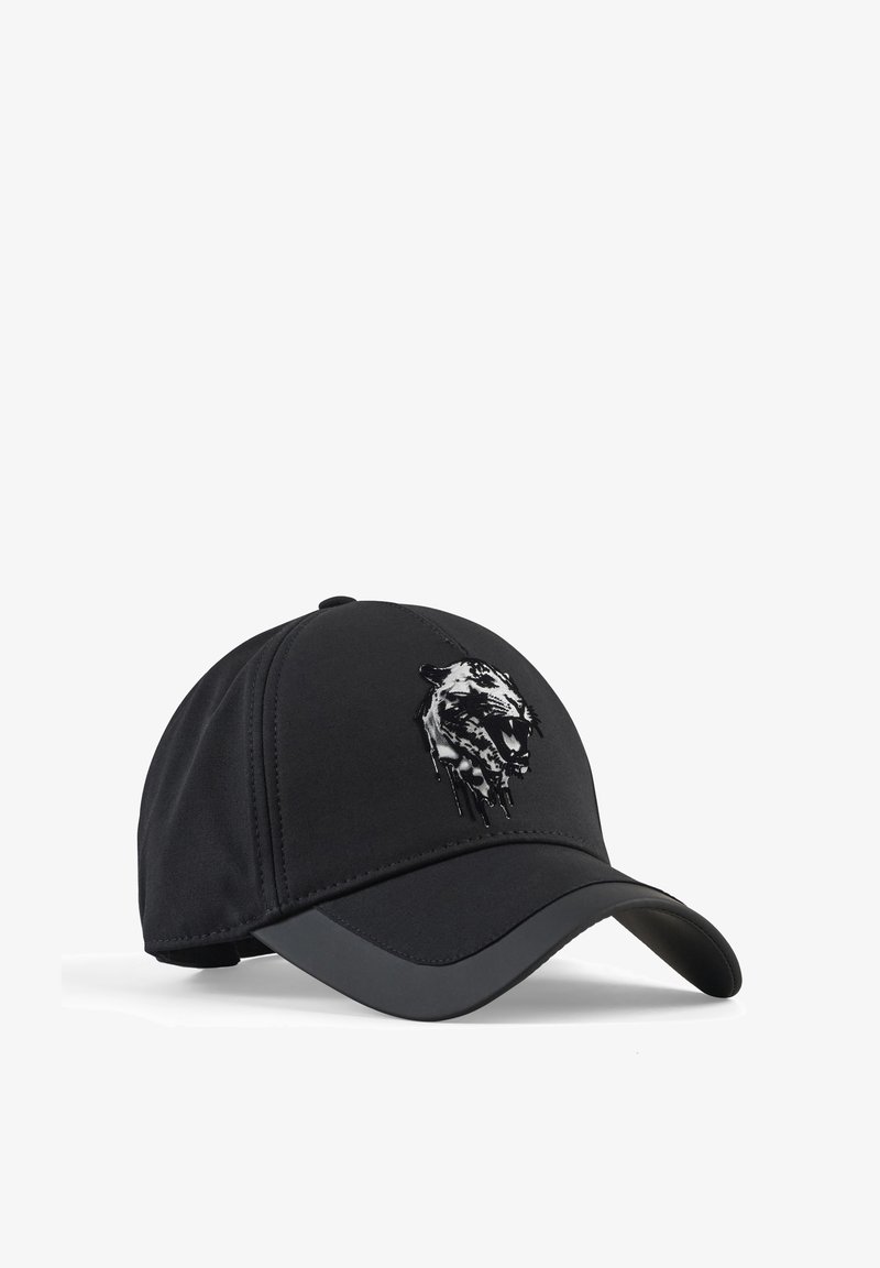 Zwarte honkbalpet met gebogen klep, voorzien van een zwart-wit beeldmerk van een brullende panterkop op het voorpaneel.