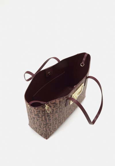 CHIARA FERRAGNI EYELIKE BUCKLE - Shopping bag - brunette