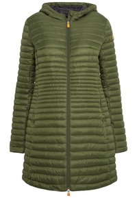 Manteau long matelassé à capuche en vert foncé, avec un design matelassé, fermeture éclair frontale et deux poches latérales. Matériau léger et résistant à l'eau.