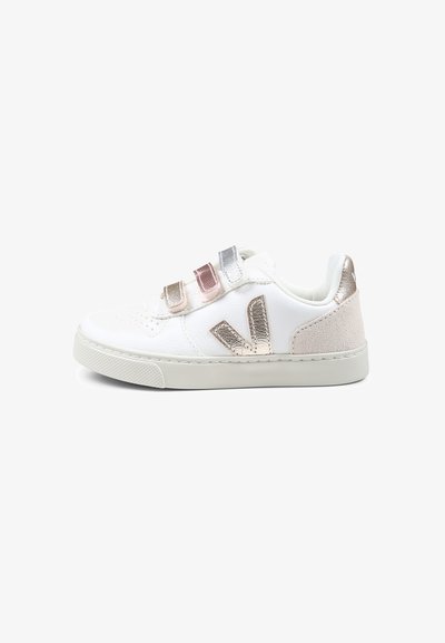 BASSE - Chaussures premiers pas - white