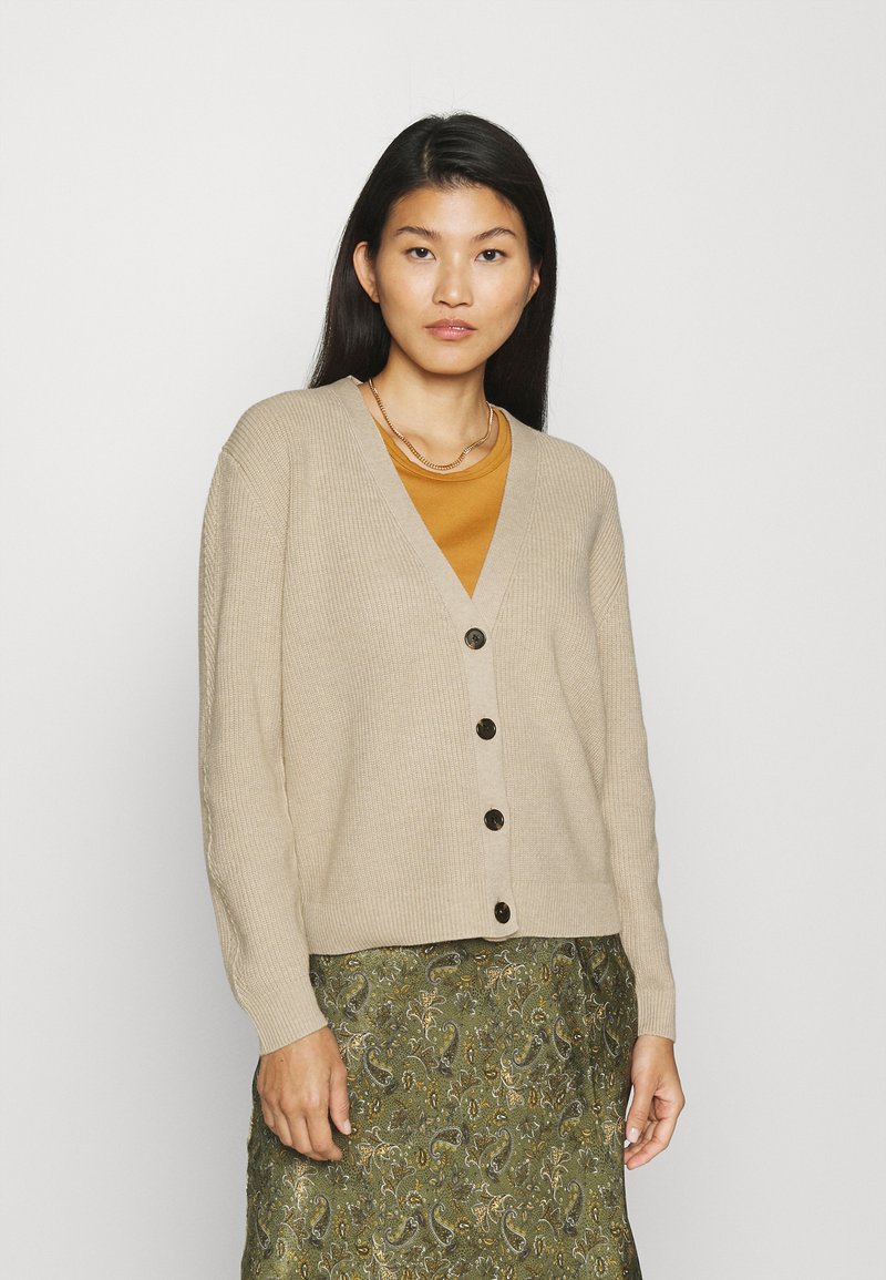 Damen Strickjacken | s.Oliver Strickjacke beige - KN00856 Damen Strickjacken | s.Oliver Strickjacke beige - KN00856