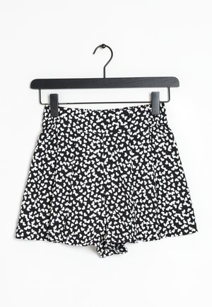 Short - black