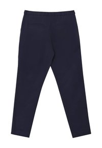 Pantalons tapered bleu marine avec taille élastique et deux poches passepoilées à l'arrière, présentés à plat de dos.