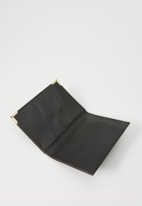 Anna Field SET - Reisetilbehør - black