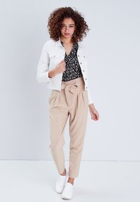 Cache Cache Veste en jean - ecru