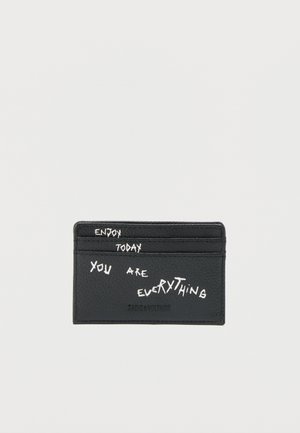 PASS GRAINED GRAFFITI - Portemonnee - black