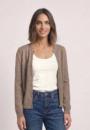 Street One, LANGARM CARDIGAN MIT RUNDHALS UND KNÖPFEN - Gilet - sanded amber mel