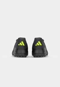 adidas Performance F50 CLUB TF - Fodboldstøvler til kunstgræs - core black/iron metallic/lucid lemon