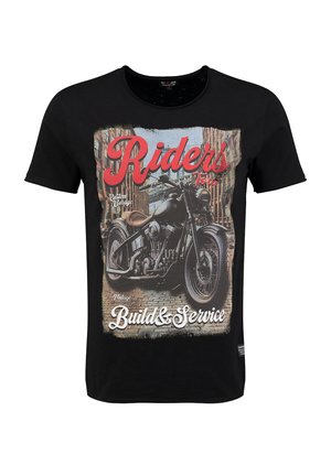 T-shirt nera con grafica di una motocicletta vintage, con il testo "Rider's Tour" e "Build & Service" in rosso e bianco. Vestibilità standard.