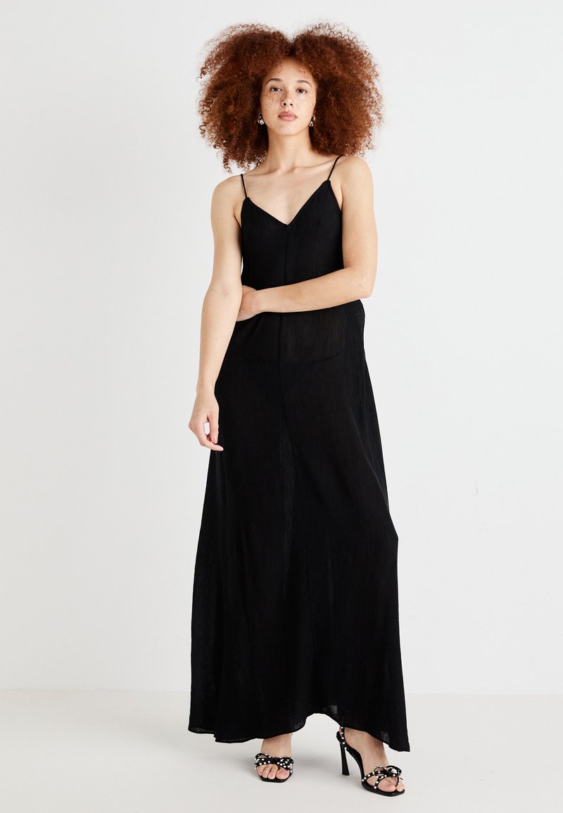 halter burgundy dress Neck Maxi Bridesmaid Dress, – Jolie Moi Retail Size:CA 16 Best 13 Stylish Dress inexpensive homecoming dresses