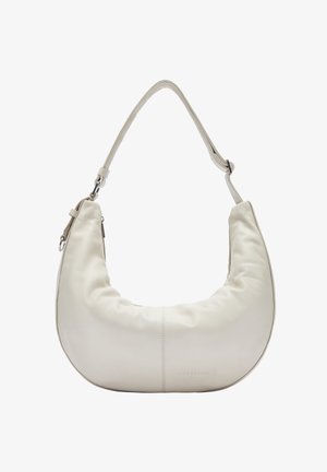 Weiße Leder-Schultertasche in halbmondförmigem Design, mit glatter Textur und einem verstellbaren Tragegurt. Verfügt über dezente Nähte und Branding.