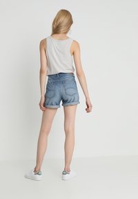 Tommy Jeans Shorts vaqueros - blue denim