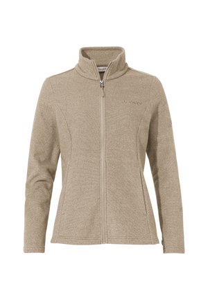 Veste polaire beige à zip intégral avec col montant, manches longues, coutures latérales et logo discret sur la poitrine gauche et la manche.