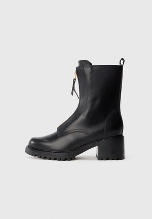 URBAN CHIC - Bottines - nero