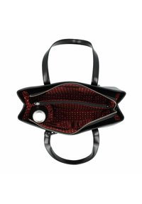 Bolso tote de cuero negro con dos asas, que presenta un interior rojo con estampado y dos compartimentos con cremallera para una mejor organización.