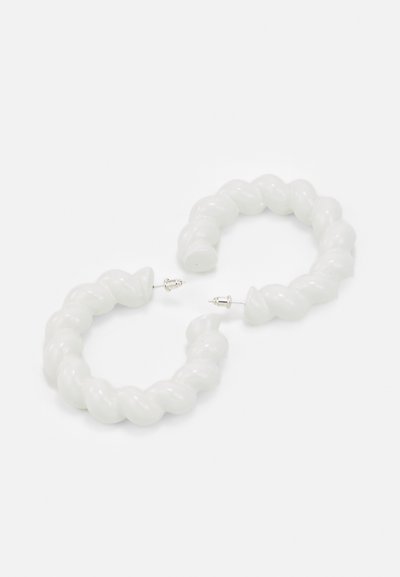 Uncommon Matters CURL HOOPS - Øredobber - alabaster white