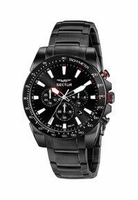 Orologio cronografo in metallo nero con lunetta tachimetrica, audaci accenti bianchi e rossi, e quadrante nero testurizzato caratterizzato da sottoquadranti e indici delle ore.