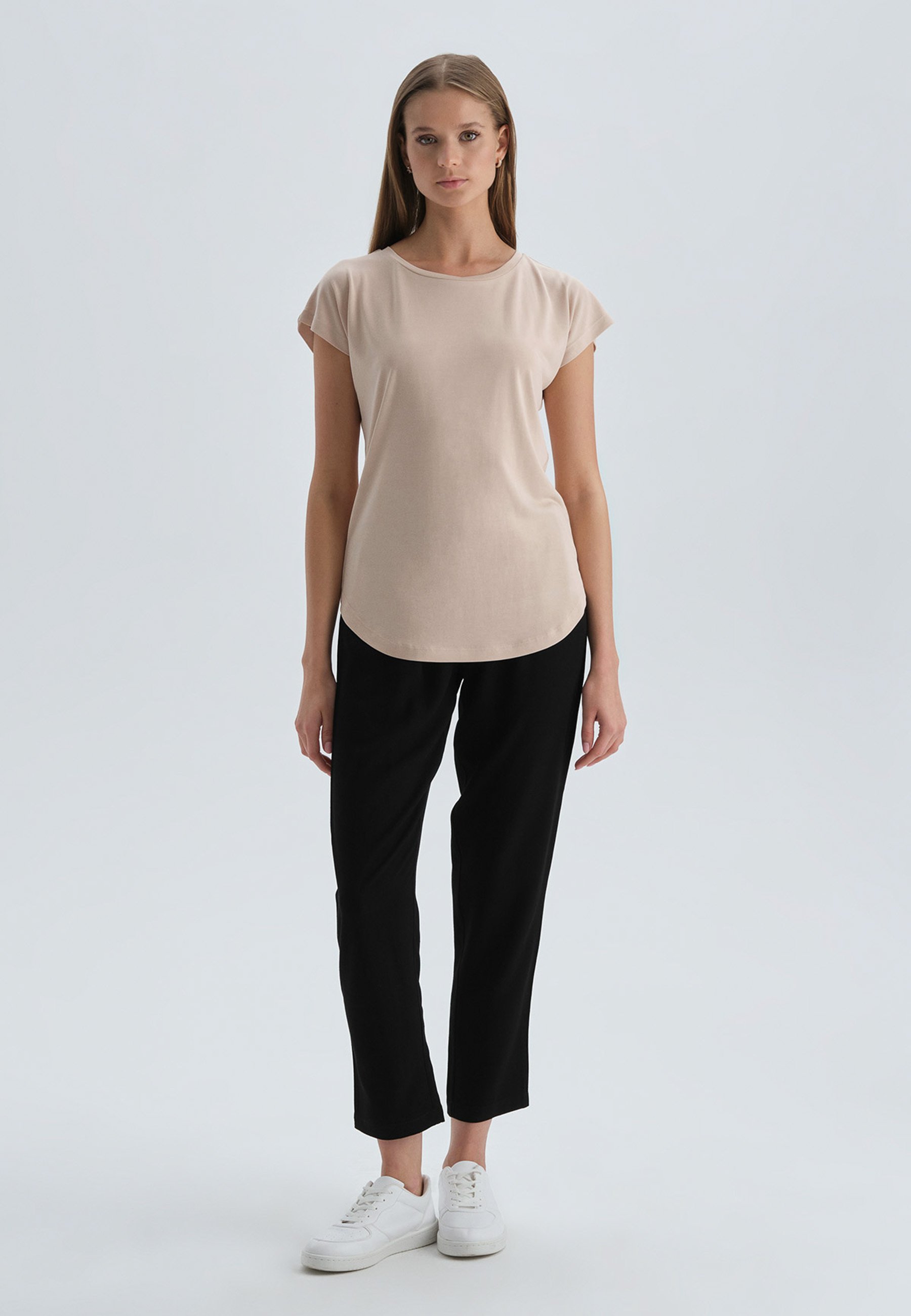 Dagi Herren Basic Cotton Undershirt 2er-Pack – V-Ausschnitt, Kurzarm, Aus Weicher Baumwolle, Made In Turkey
