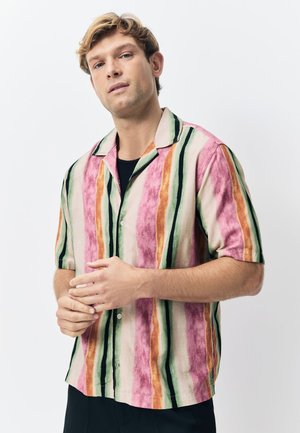 REGULAR FIT -  SHORT SLEEVE  - Camisa - pink