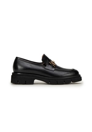 Platform heels - black
