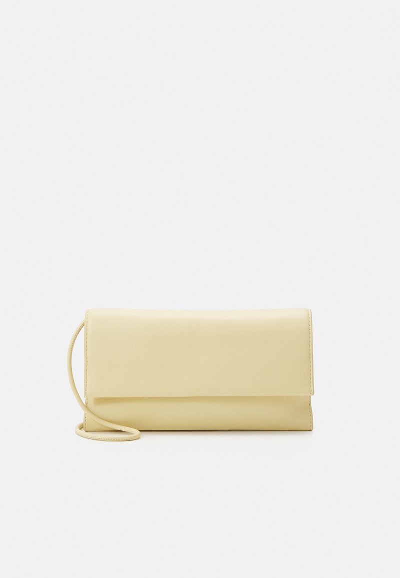 Loeffler Randall CHARLEE FLAP  - Clutch - sbutr