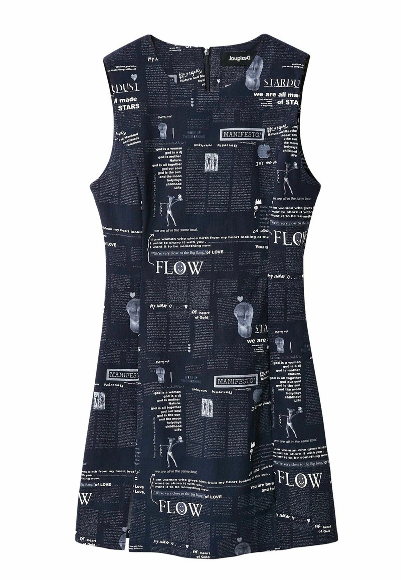Robe sans manches marine avec un design imprimé comprenant du texte et des images. Silhouette en A avec une fermeture éclair au dos, fabriquée en tissu léger.