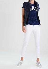 GAP Väst - dark blue