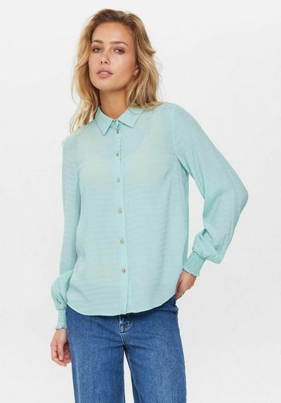 Nümph Top - NuHaddie Top i Medium Blue Denim