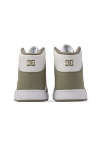Sapatilhas altas em verde-oliva e branco, com colarinho acolchoado, design com cadarços e logotipo DC no calcanhar. Sola em borracha para maior aderência.