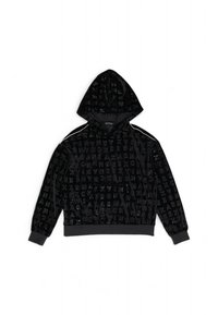 Sudadera con capucha negra, con un acabado de terciopelo texturizado, que presenta letras en relieve en toda la prenda, detalles de rayas contrastantes en las mangas y un diseño recortado.