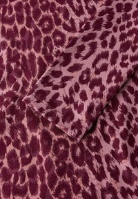 Name it PRINT - Trikotaažkleit - grape shake